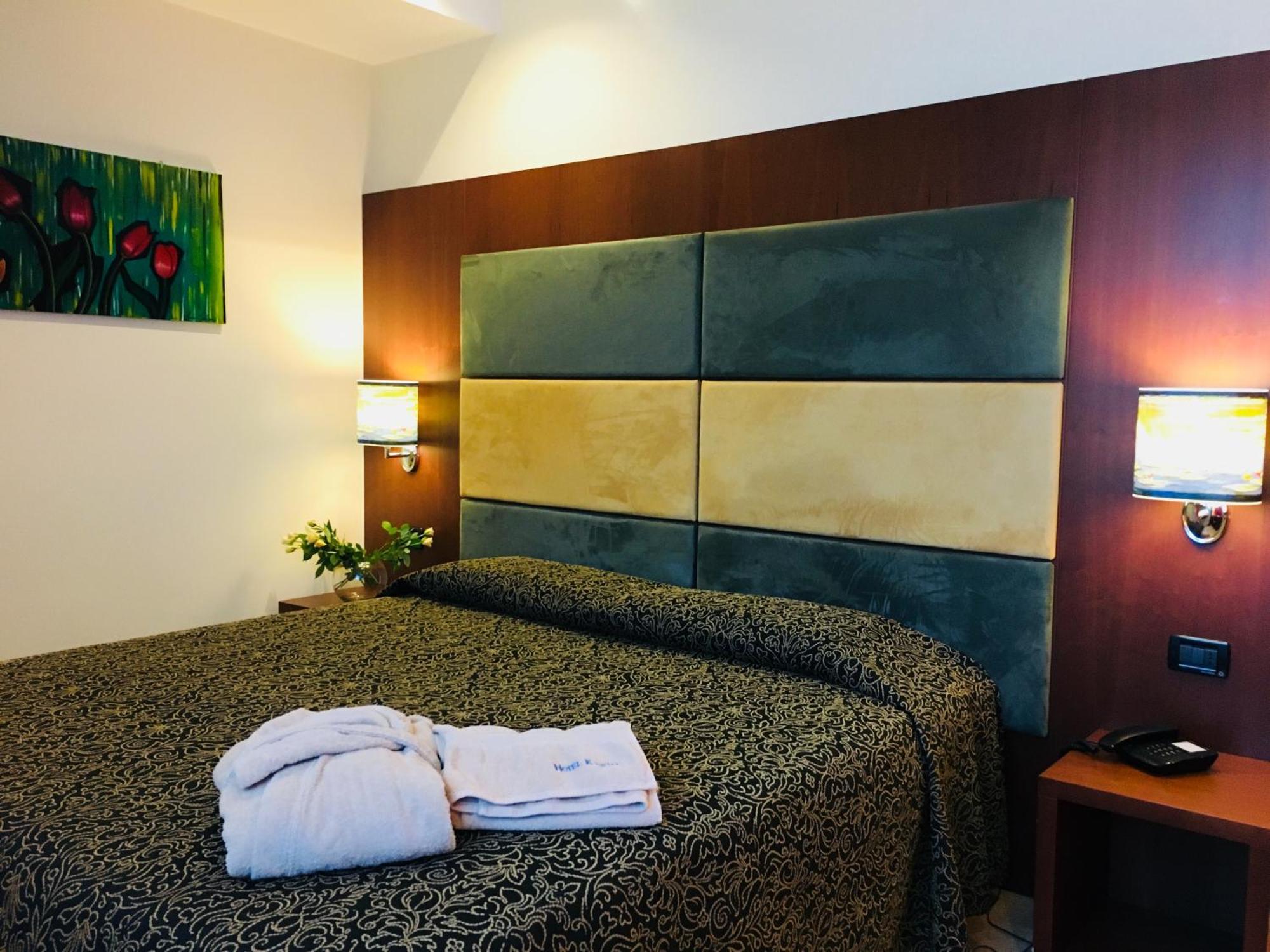 Hotel Kristal 3 Stelle Superior Zanè Esterno foto