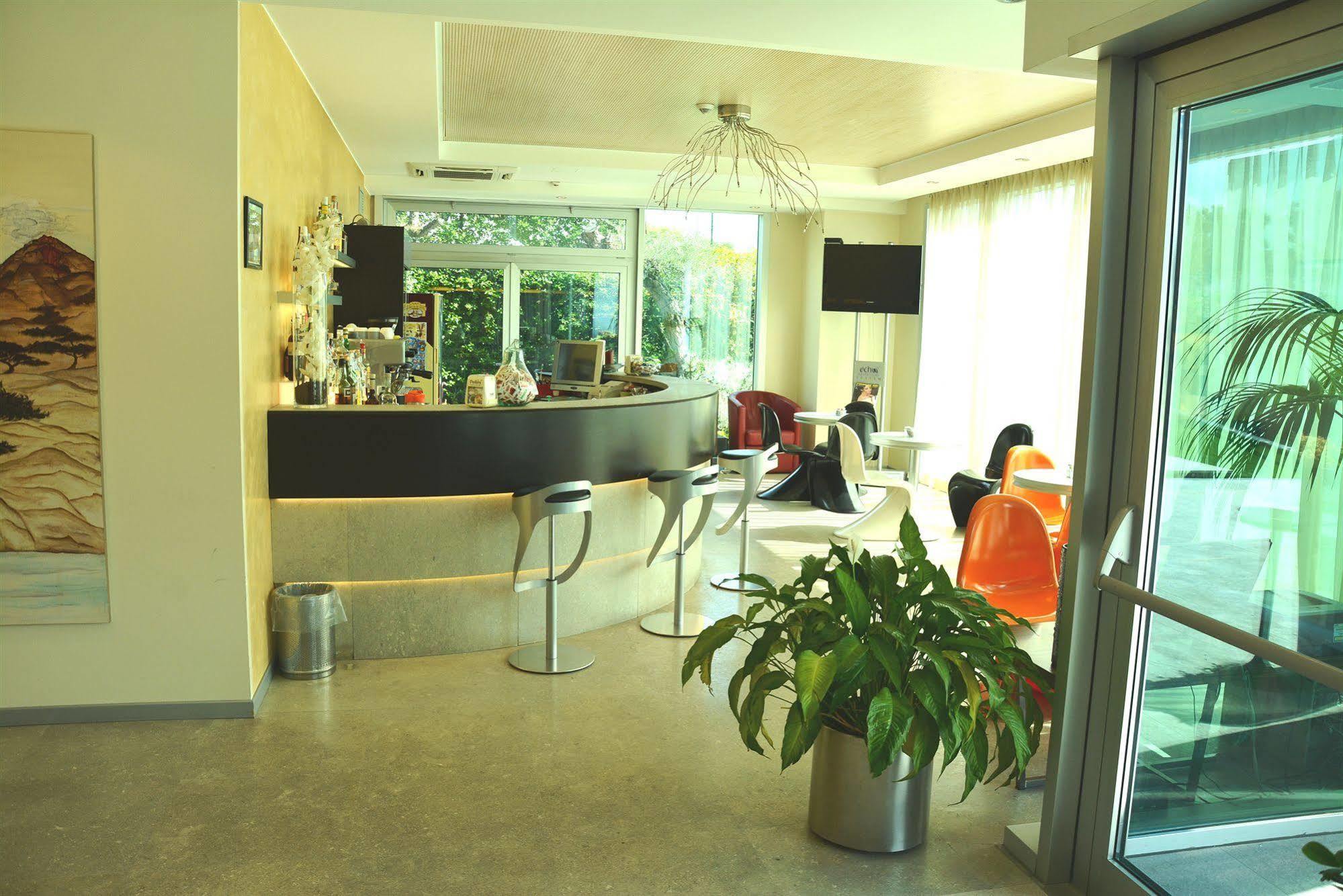 Hotel Kristal 3 Stelle Superior Zanè Esterno foto